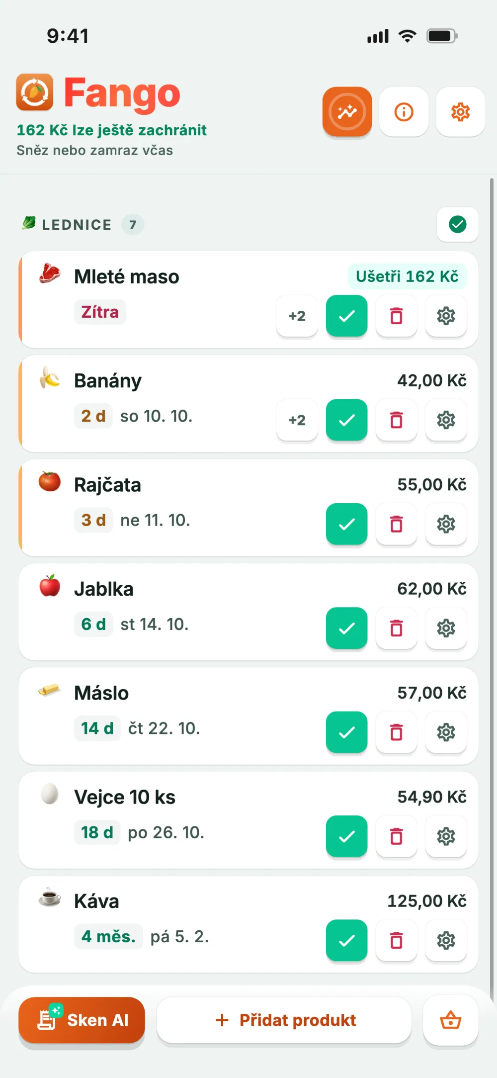 Seznam lednice s barevně zvýrazněnými produkty, které je potřeba brzy spotřebovat
